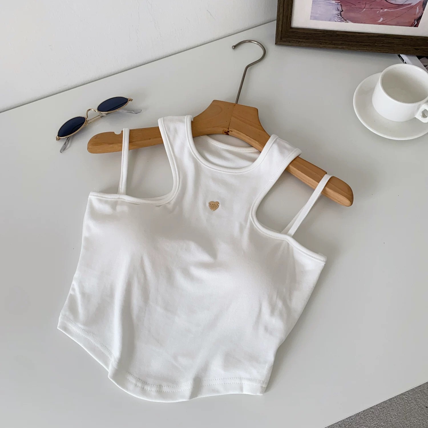 Stepped out top CTO1174 images